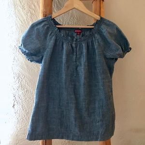 Merona Blouse with ruffled sleeves